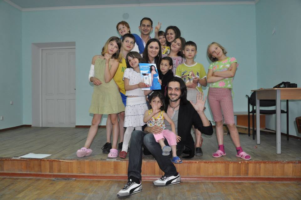 7148_630171910343880_532128611_n