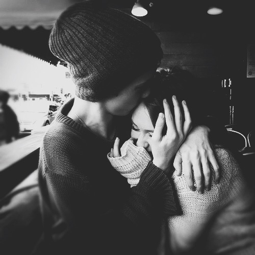 blackandwhite-boy-couple-couples-Favim.com-3250832